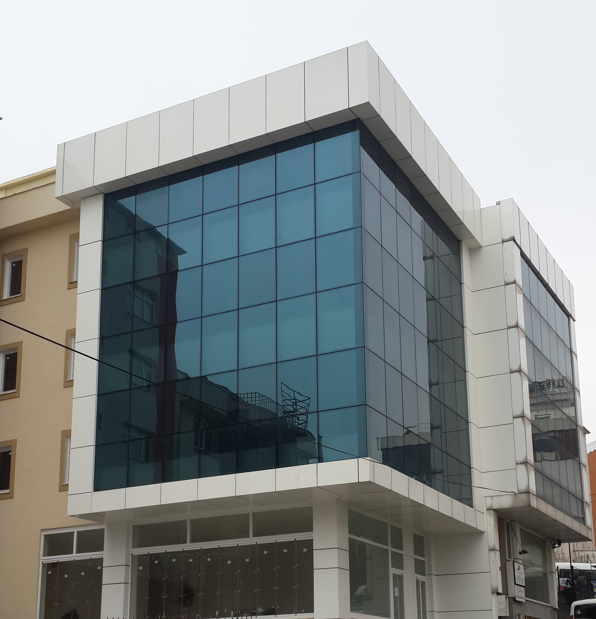 Yakuplu Sarna İş Merkezi